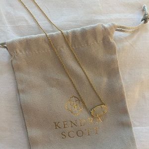 Elisa Gold Pendant Necklace